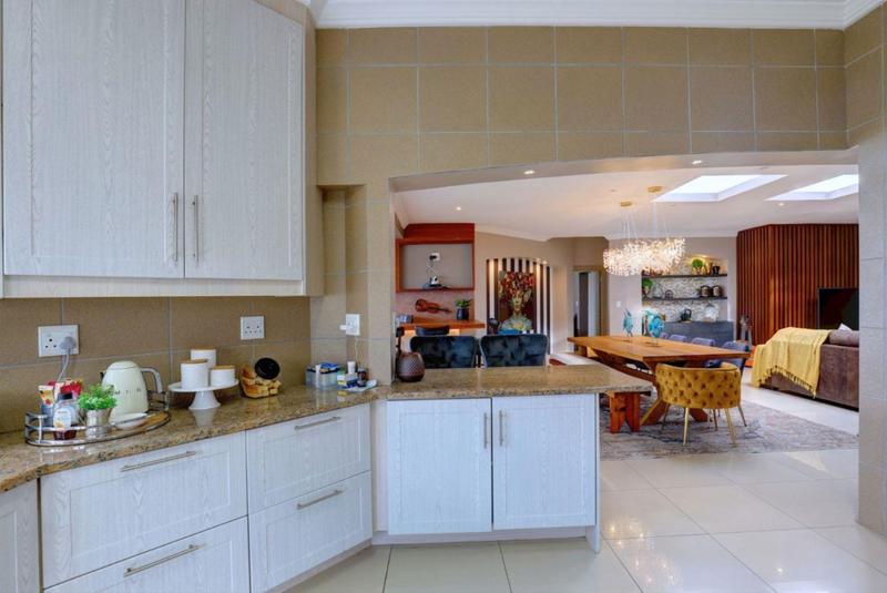 5 Bedroom Property for Sale in Pinnacle Point Golf Estate Western Cape